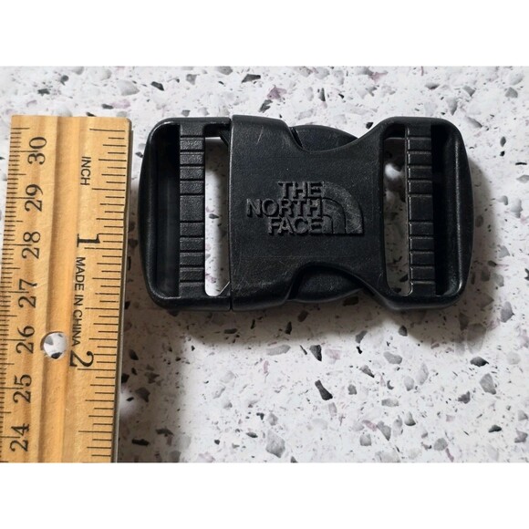 The North Face Replacement Buckle For Small Backpack 1.5" Outdoor Hiking Camp - Picture 4 of 5